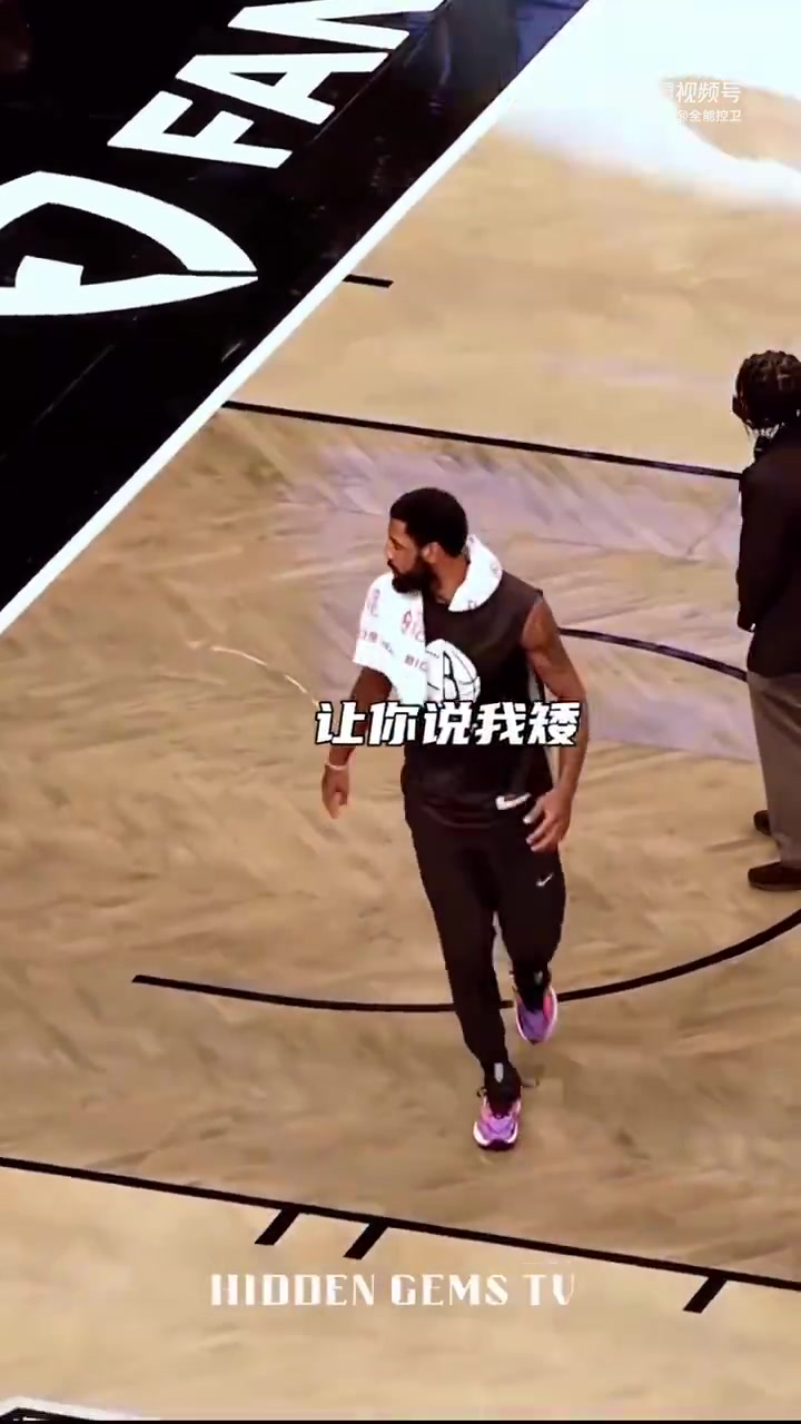 你不對勁！原來歐文一心想著要隔扣杜蘭特，并將其撂倒在地
